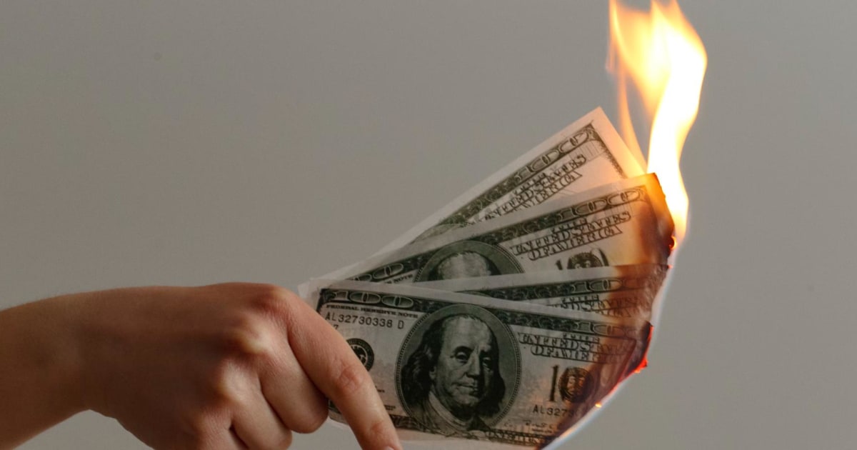 Ethereum DeFi Liquidations: India's Crypto Contagion Risk & Stock Impact