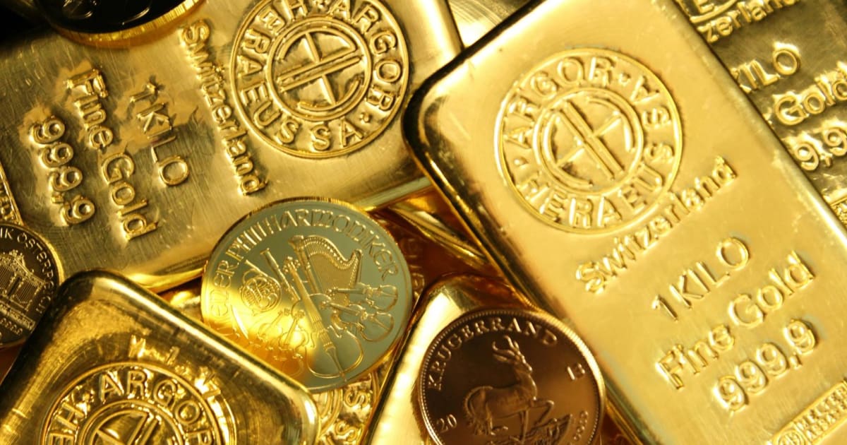 Bitcoin Surges: Gold's Shadow & India's Crypto Rally Signals