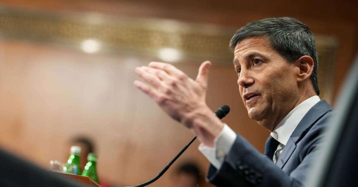Fed's Hawkish Stance: Decoding the Impact on Indian Stocks & Rupee