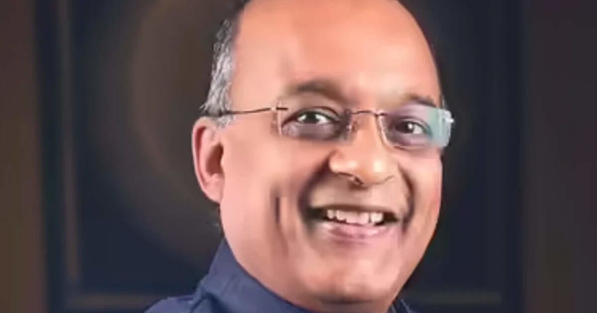 HDFC Bank CEO Exit: Leadership Shake-up Rocks India's Largest Lender