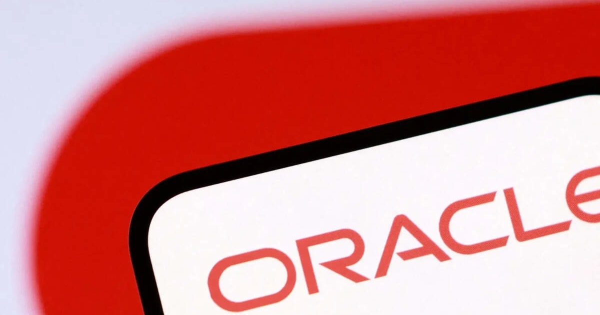 Oracle's $2.8B AI Pivot: What It Means for Indian IT Stocks & Your Portfolio
