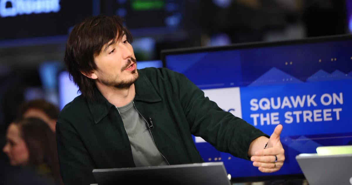 Robinhood Chain Fees Plunge: What it Means for Indian Crypto Stocks & Investment
