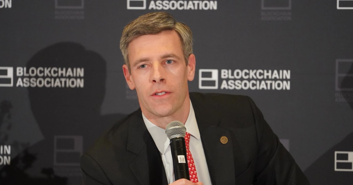 US Bank Lawsuit Rocks Crypto Charters: Indian Market Impact & Stock Playbook