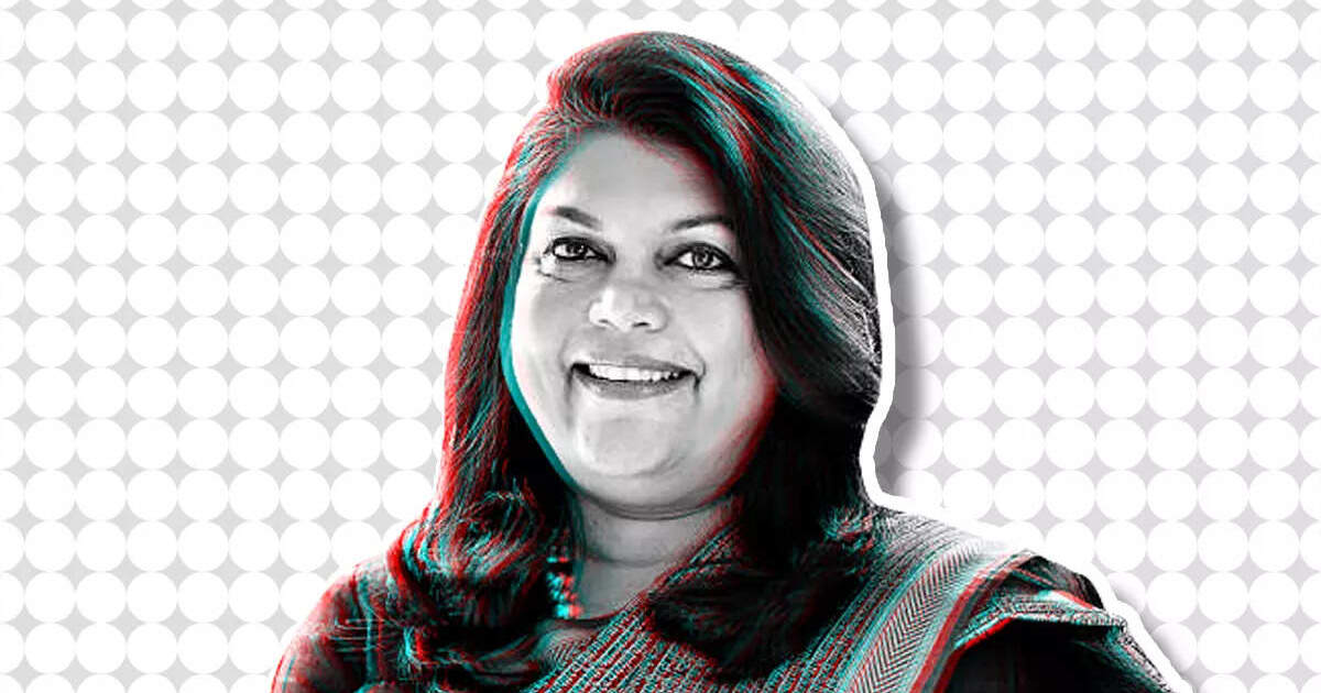 Nykaa Q2 Surge: India's E-Commerce Boom Fuels Fashion & Beauty Stocks