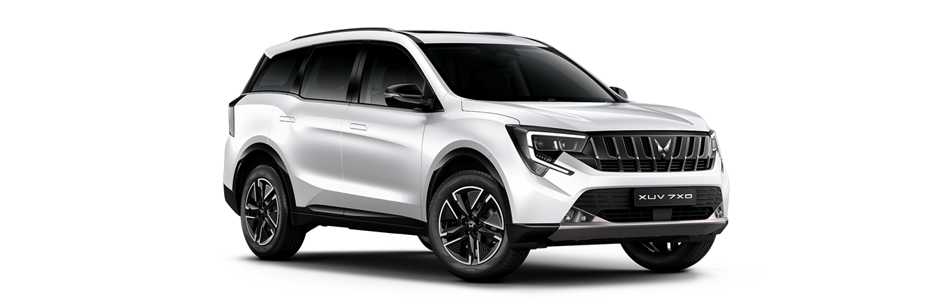 Mahindra XUV 7XO in Everest White