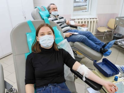 Подмосковные доноры сдали за выходные более 1,3 тонны литров крови