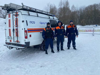 Коломенские спасатели обратились к жителям с призывом не выходить на лед акваторий.