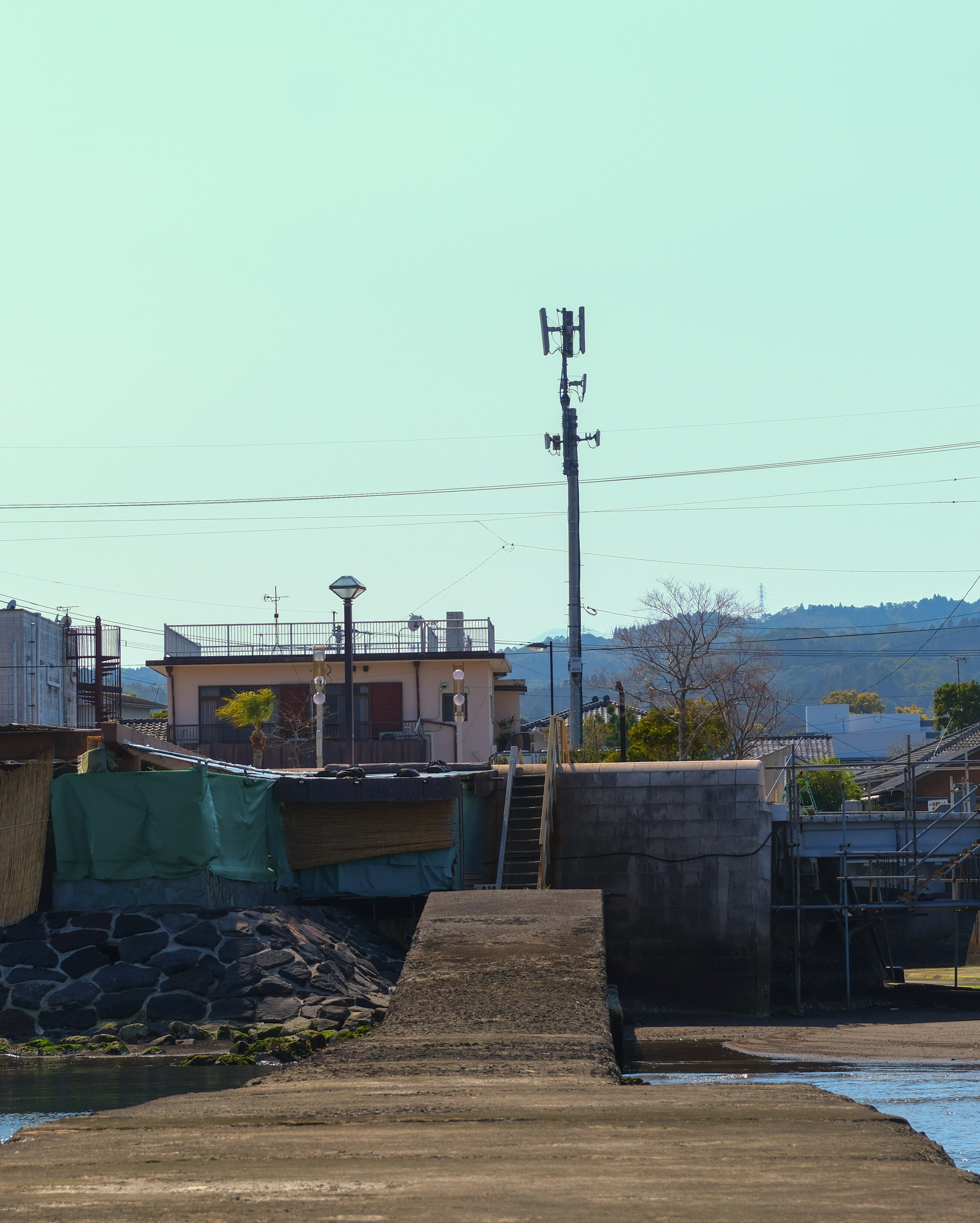 docks outside the sand bath