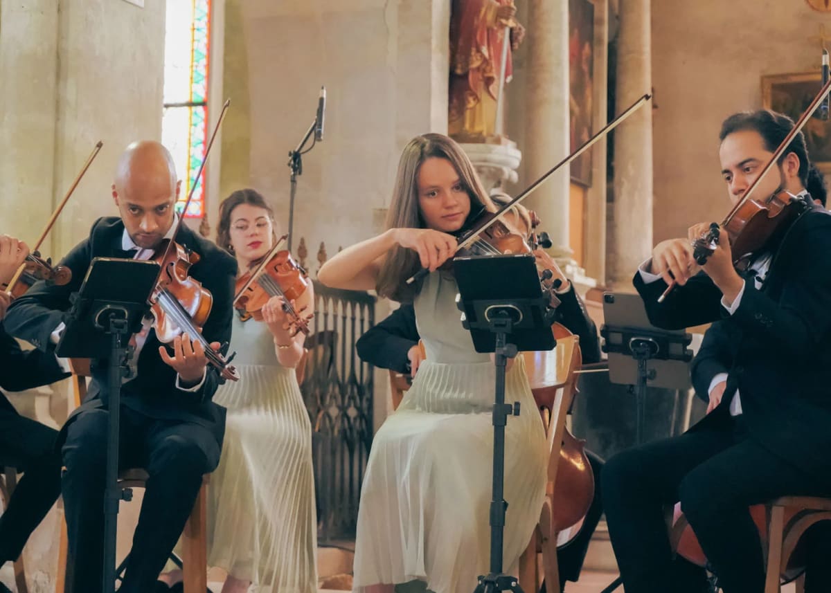 Santiago Falcón - Luxury Wedding Violinist Paris Performance