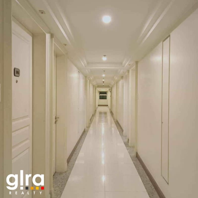 MONARCH PARKSUITES (PASAY CITY)