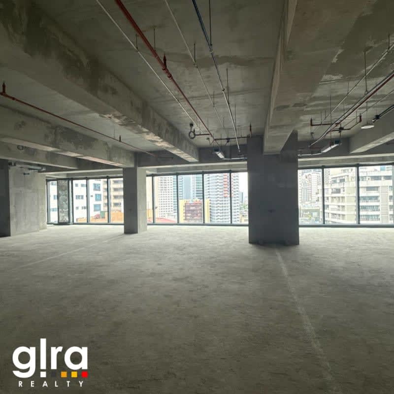 GENTRY CORPORATE PLAZA (SALCEDO VILLAGE, MAKATI)