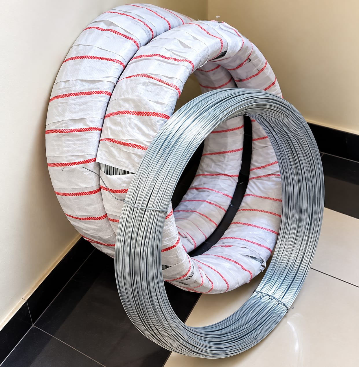2.5mm ht wire — Giga Team Solutions, +254 718 811 661