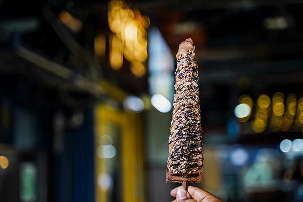 japan-cakes-(kit-kat)-(1)