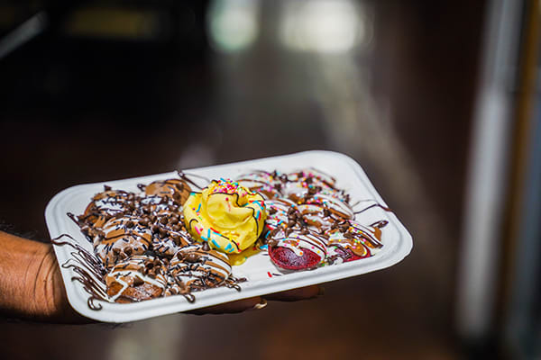 japan-cakes-(red-velvat-triple-cholate-pancakes)-(2)