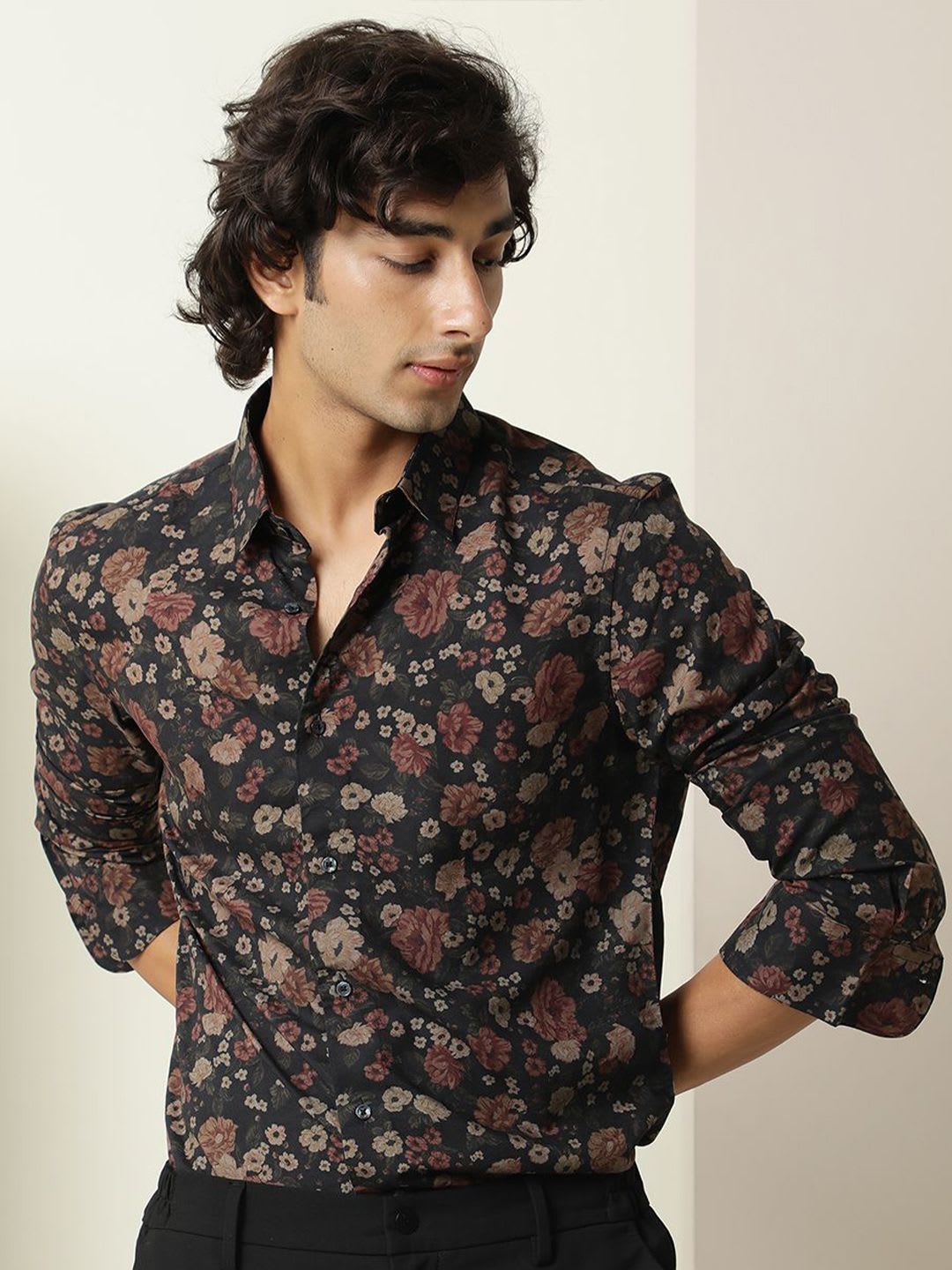 RARE RABBIT Men Floral Printed Casual Regular Fit Shirt - default view