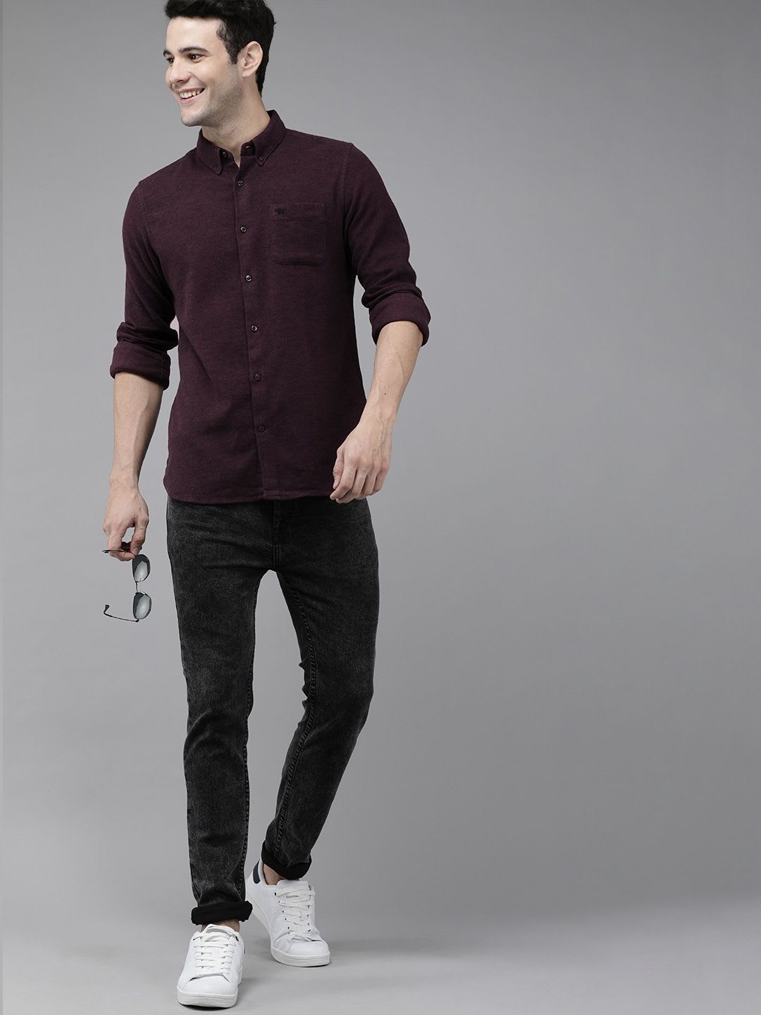 THE BEAR HOUSE Men Purple Slim Fit Casual Shirt - top view