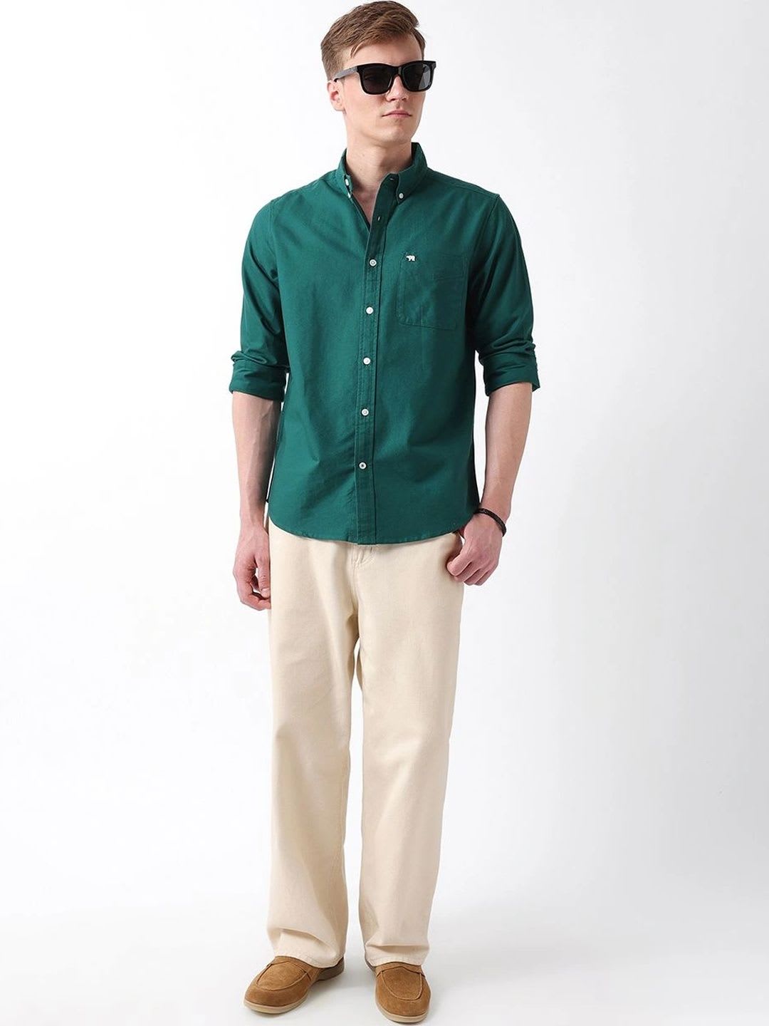 THE BEAR HOUSE Men Solid Oxford Cotton Regular Fit Casual Shirt - right view