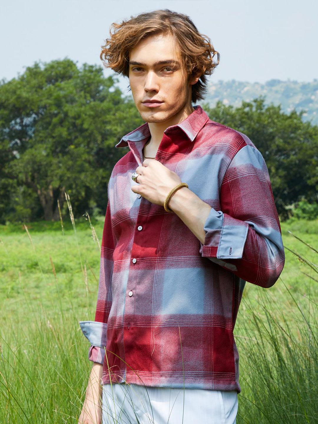CAHOOT Men Comfort Opaque Checked Casual Shirt - back view