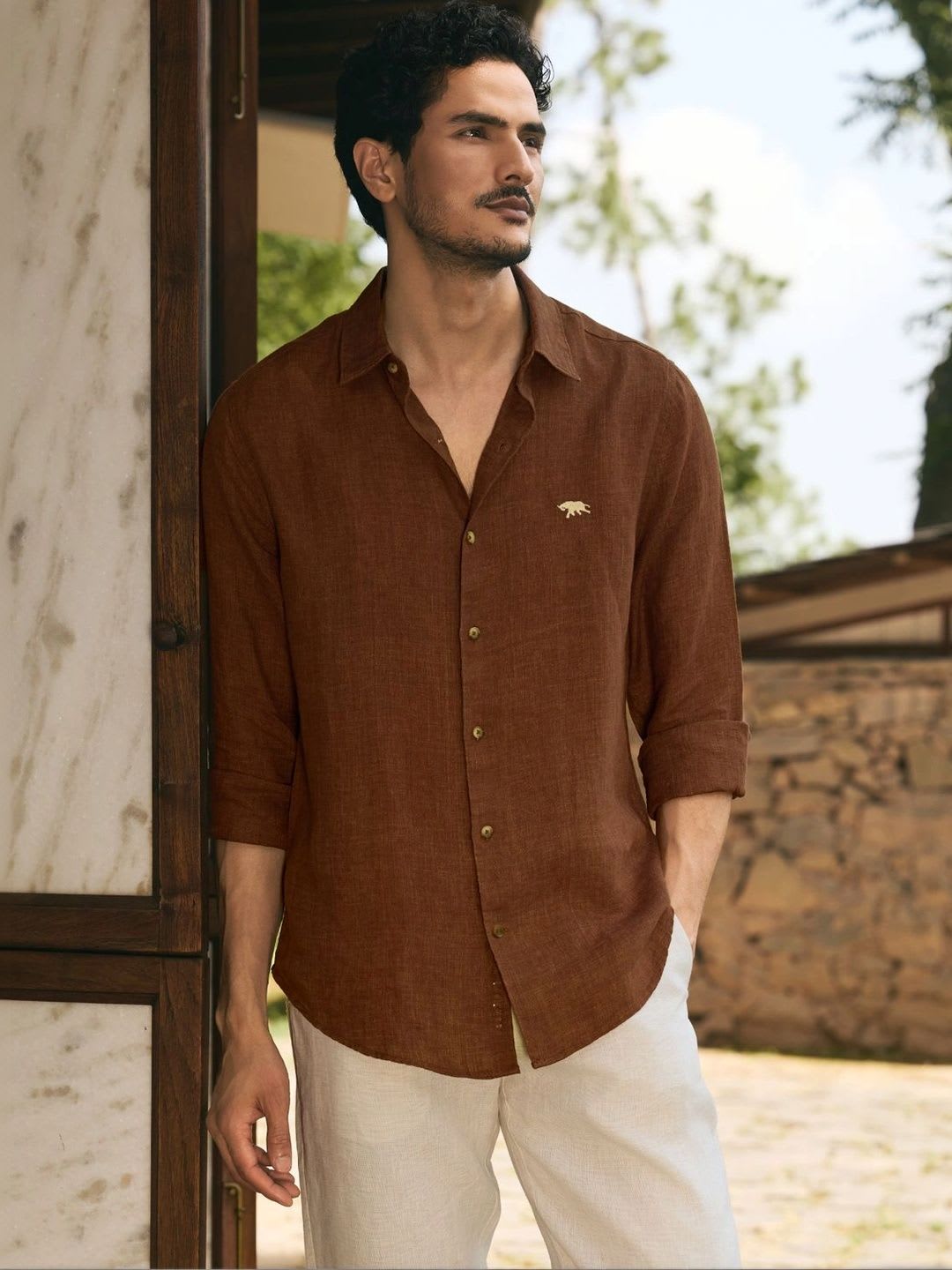 Andamen Men European Linen Textured Regular Fit Shirt - default view