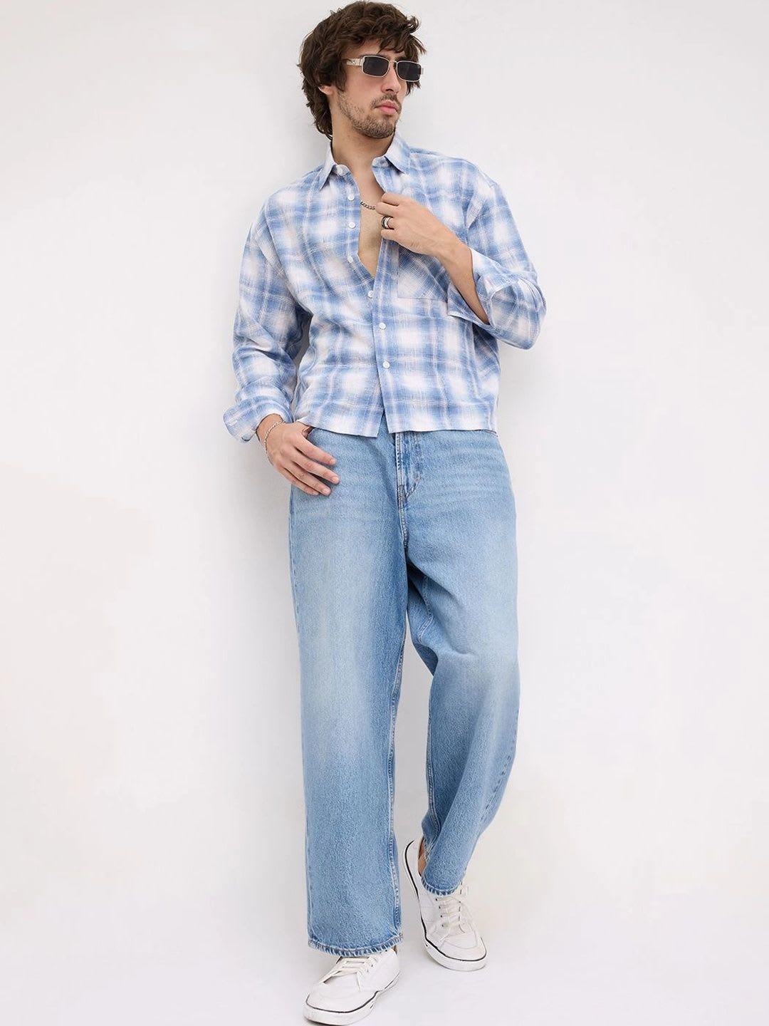VASTRADO Men Classic Boxy Checked Casual Shirt - right view