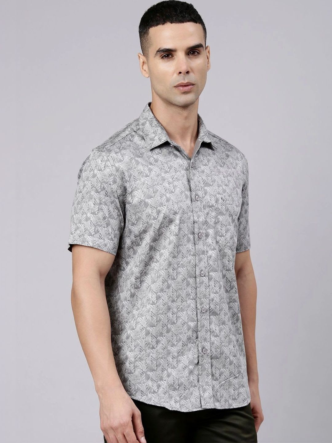 Classic Polo Men Slim Fit Printed Casual Shirt - right view
