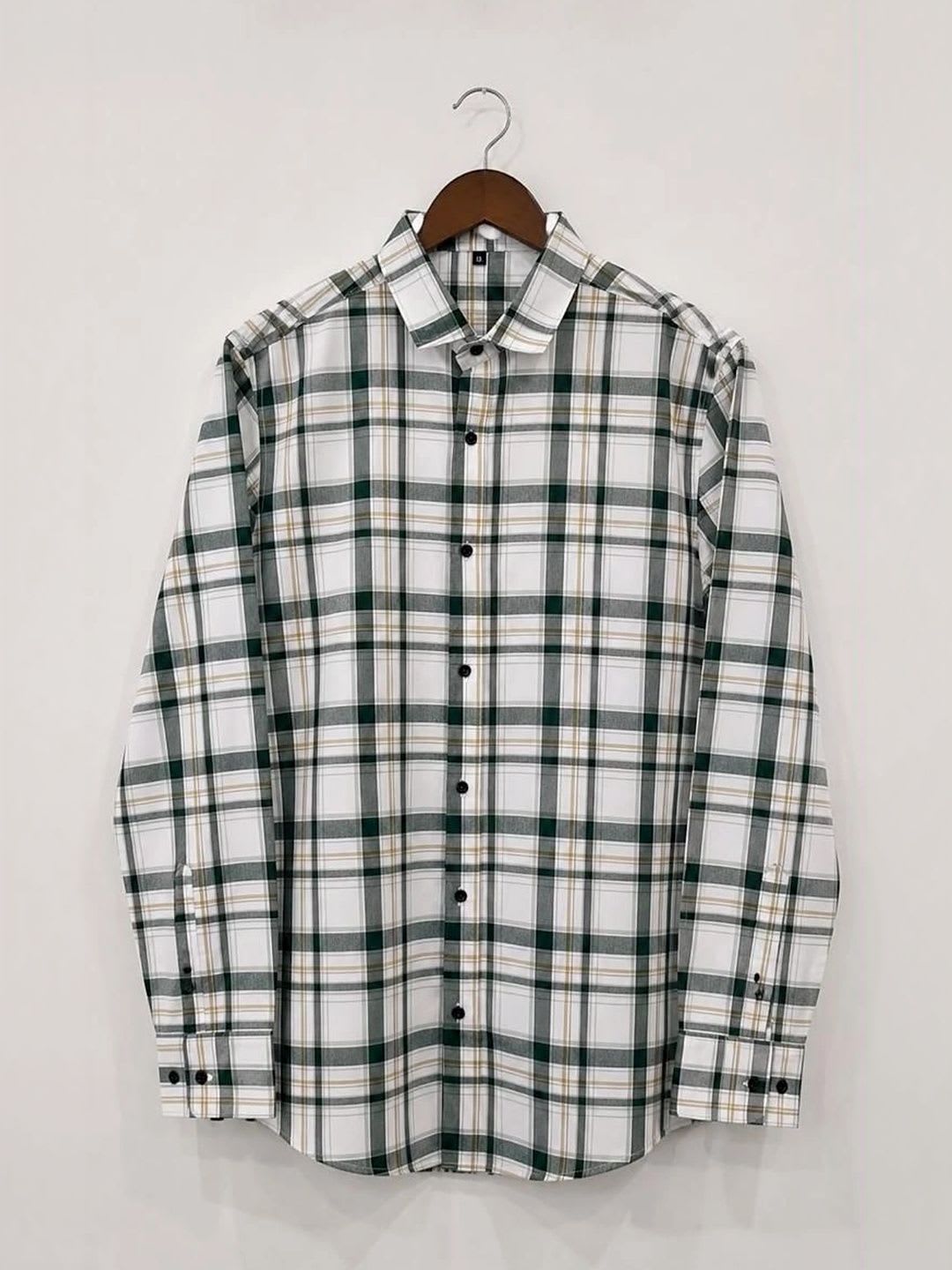 Metronaut Men Classic Checked Casual Shirt - default view