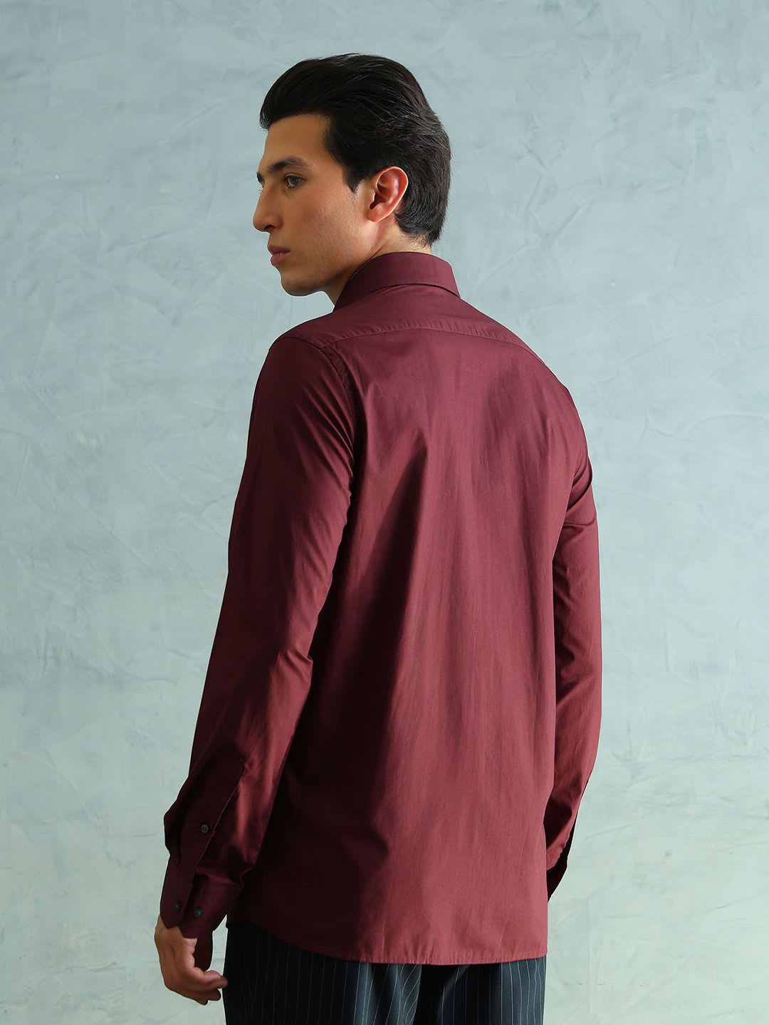 Arrow Smart Slim Fit Spread Collar Cotton Formal Shirt - right view