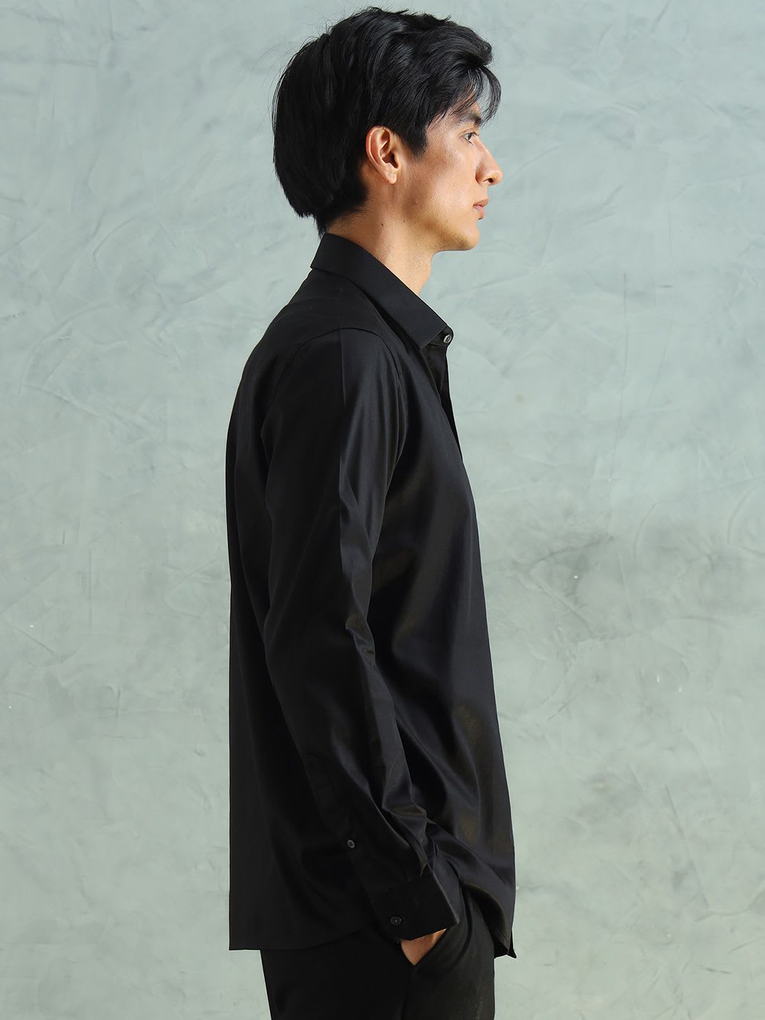 Arrow Pure Cotton Manhattan Slim Fit Formal Shirt - right view