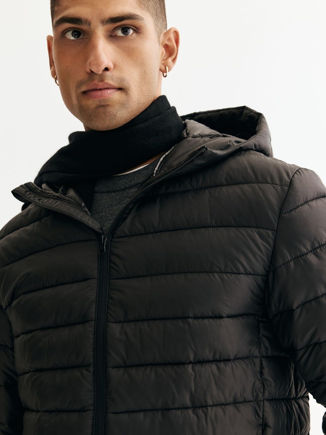 H&M Slim Fit Lightweight Puffer Jacket - back view