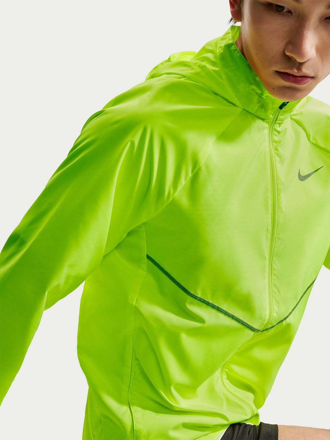 Nike Miler Men's Repel UV Protection Running Jacket - right view