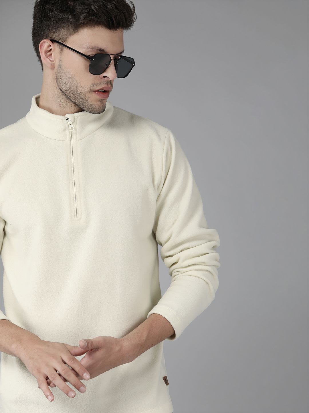 Roadster The Roadster Lifestyle Co. Men Cream-Coloured Solid Sweatshirt - default view