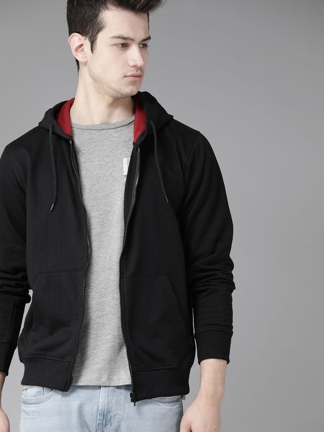 Roadster Men Black Solid Hooded Sweatshirt - default view