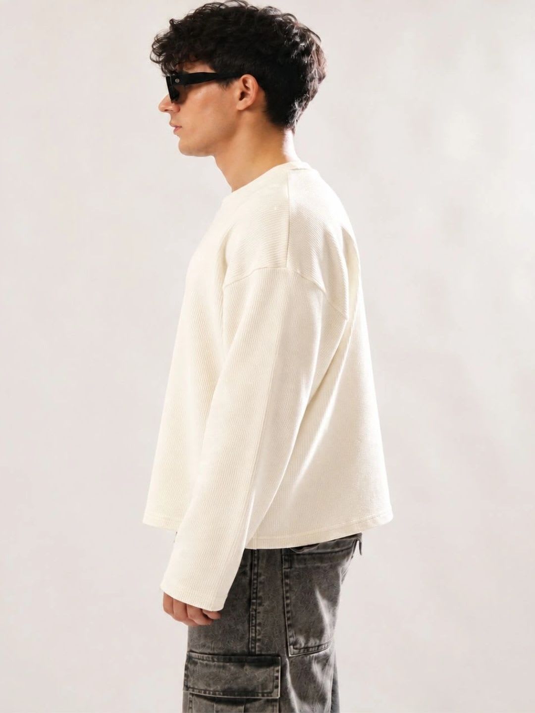 BEOVER Men's Boxy Fit Self Design Round Neck T-shirt - right view