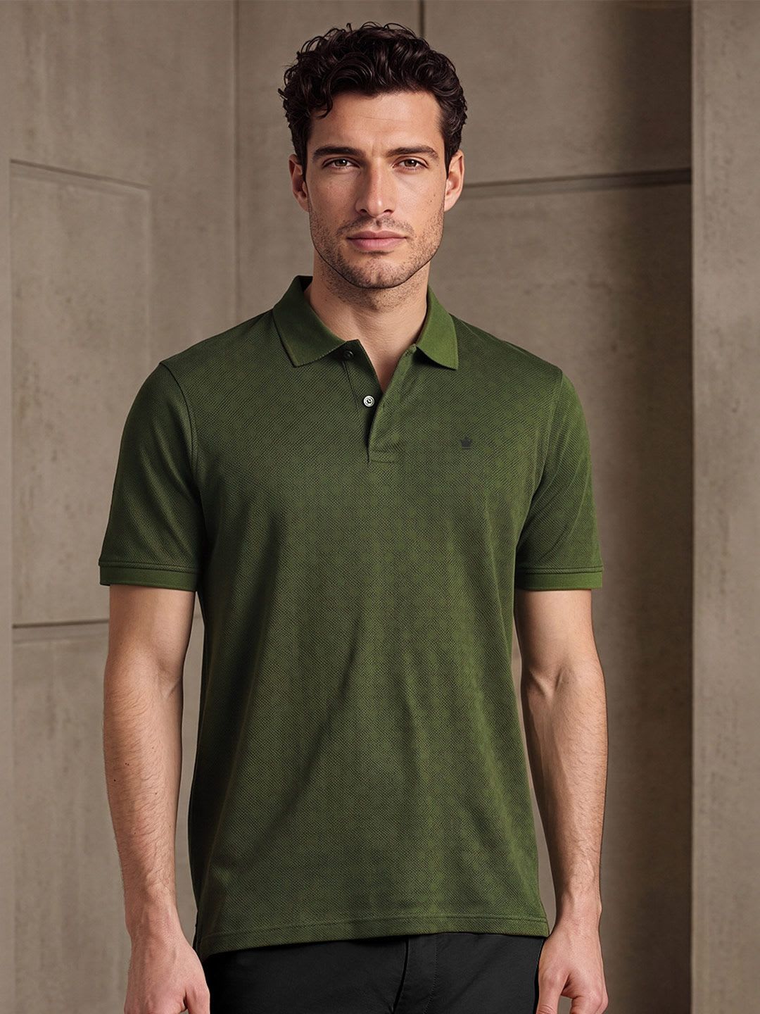 Louis Philippe Men Regular Fit Interlock Fabric Half Sleeve Casual Tshirt - default view