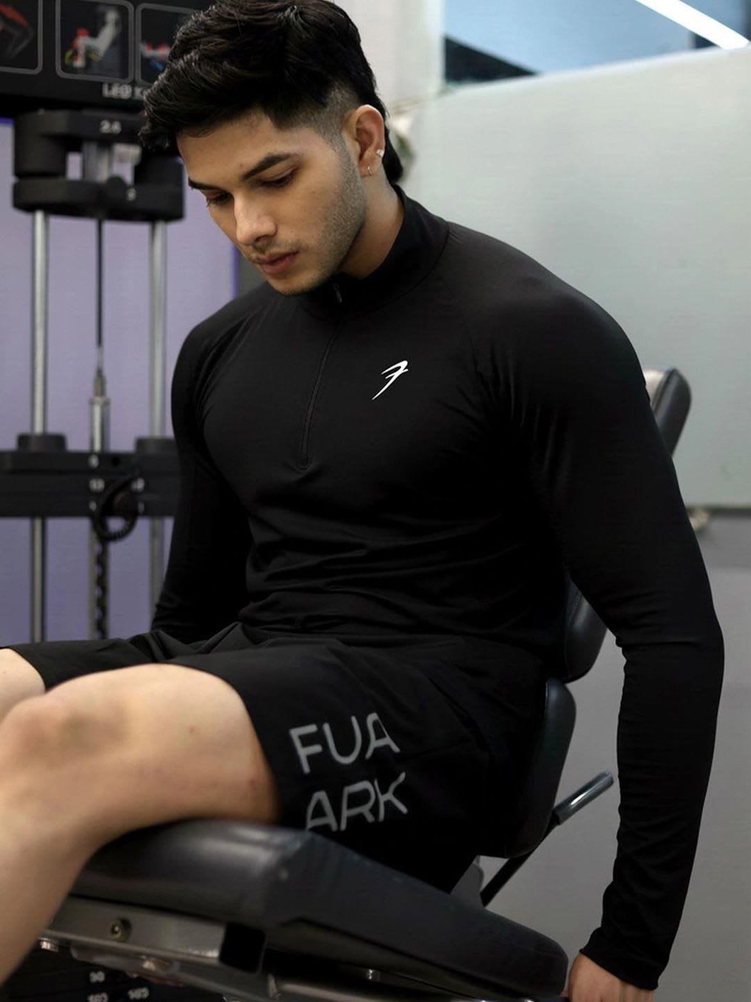 FUAARK Men Moisture Wicking Thrive Pullovers Black High Neck Slim Fit T-shirt - default view