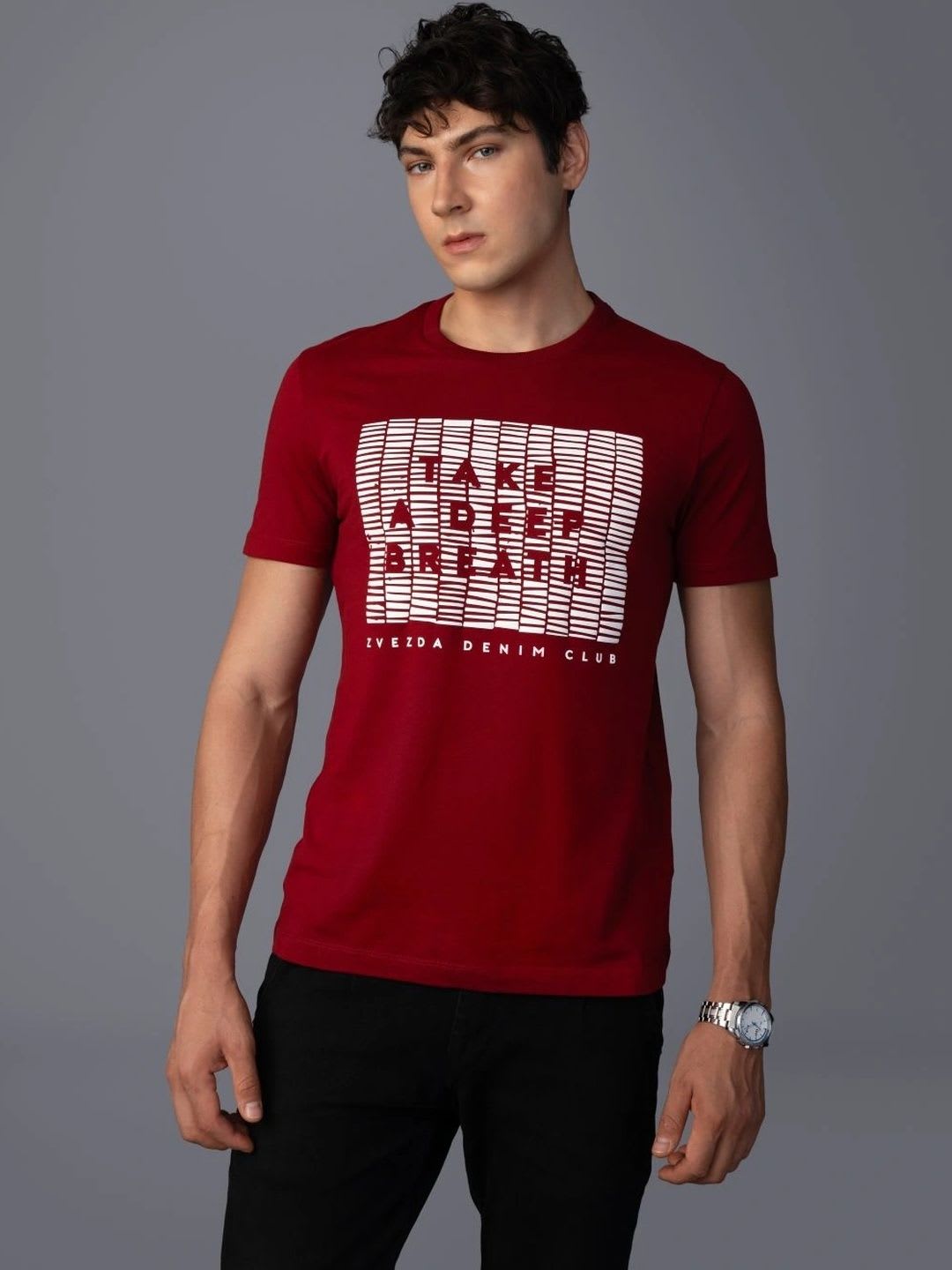 ZVEZDA Men Typography Printed Slim Fit T-shirt - default view