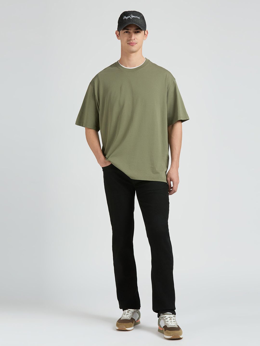 Pepe Jeans Men Straight Fit Black Stretchable Casual Jeans - right view
