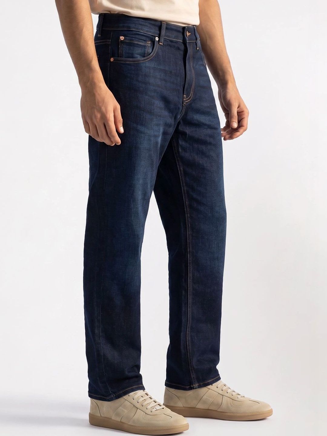 SPYKAR Men Chico Comfort Relaxed Fit Mid-Rise Light Fade Stretchable Jeans - back view