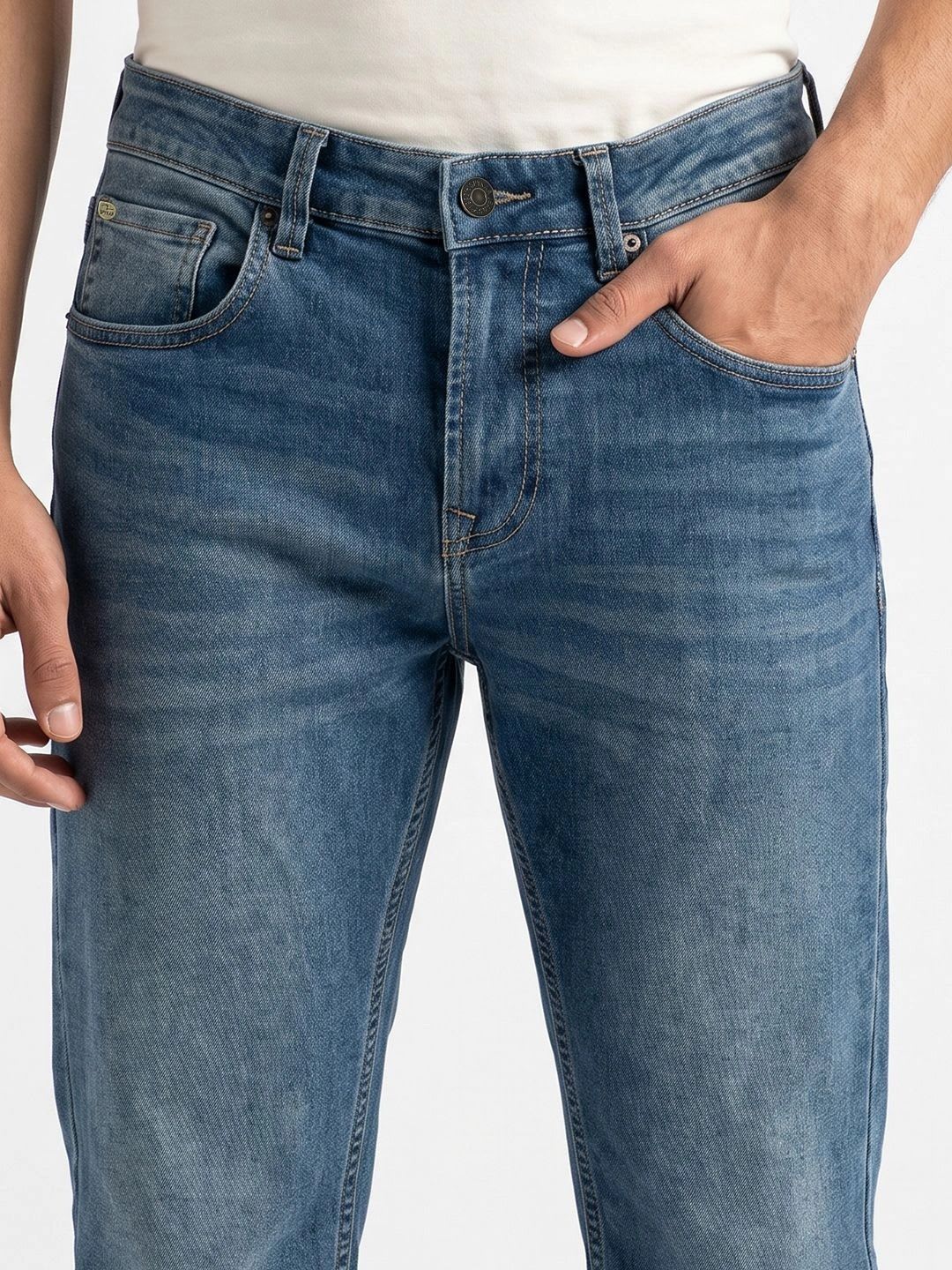 SPYKAR Men Chico Comfort Relaxed Fit Mid-Rise Light Fade Stretchable Jeans - left view