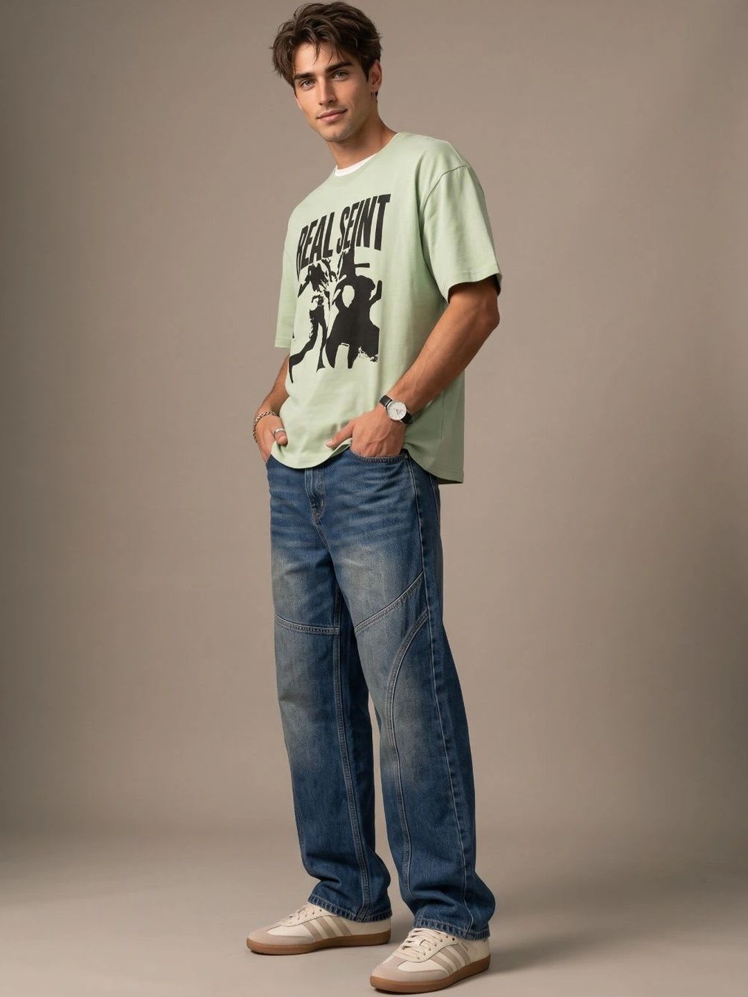 glitchez Men Relaxed Fit Mid-Rise Low Distress Jeans - back view