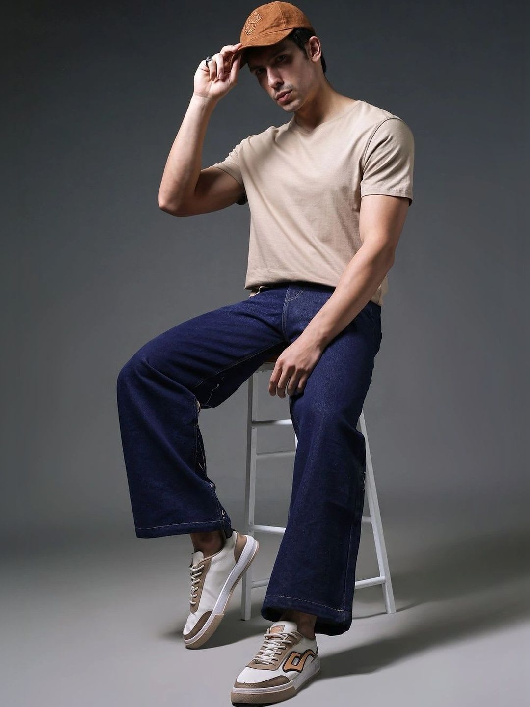 SINSKARI Men Relaxed Fit Mid-Rise Printed Stretchable Jeans - right view