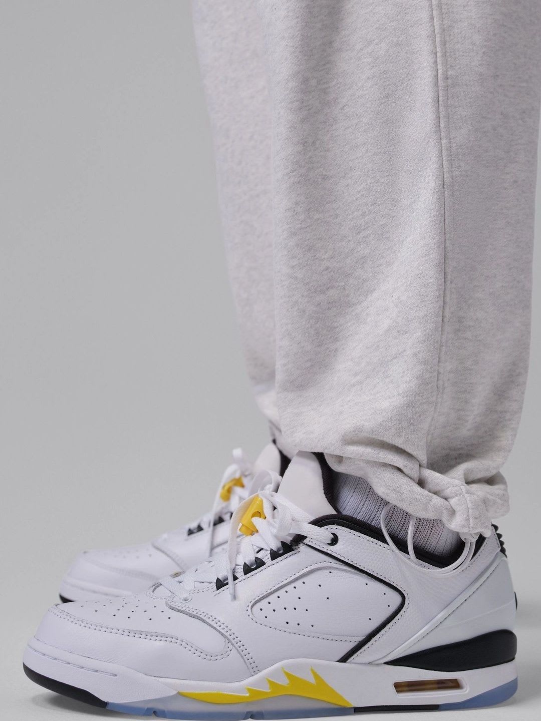 Nike Jordan Brooklyn Fleece Men's Open-Hem Trousers - right view