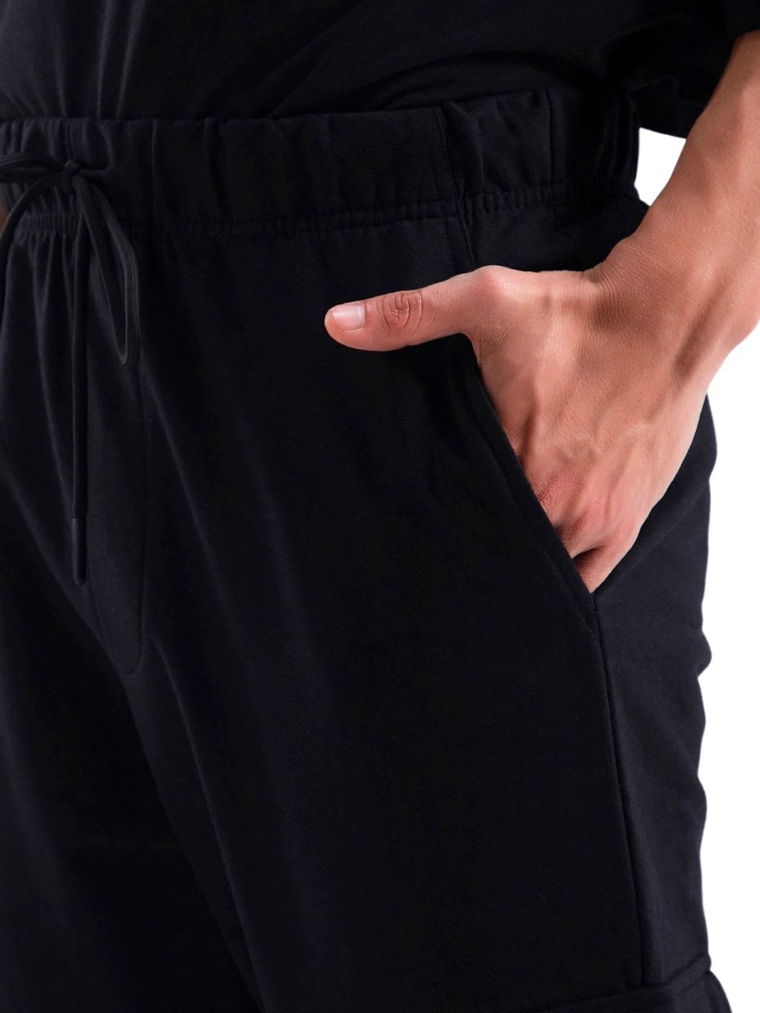 Bewakoof AIR Bewakoof Men Black Oversized Cargo Joggers - left view