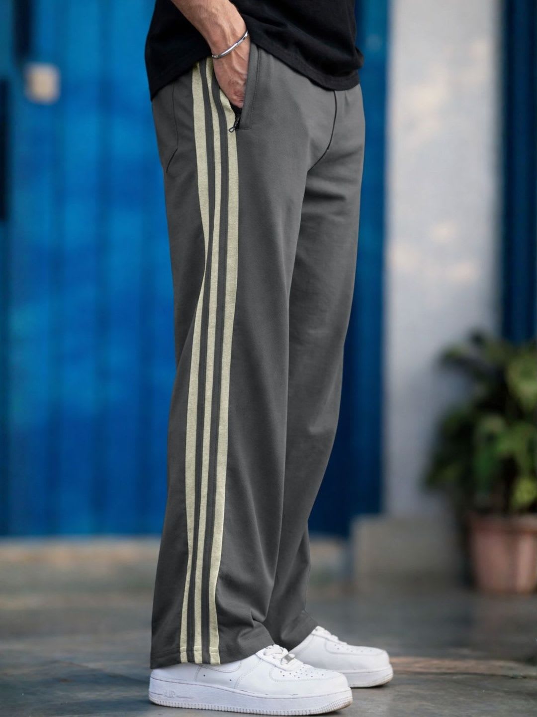 Maniac Men 3-Line Jogger Tapered Joggers - default view