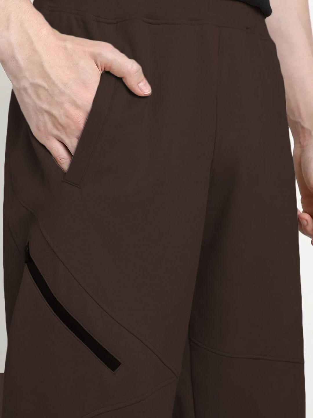 NOBERO Men Relaxed-Fit Mid-Rise Oversized Track Pant - left view