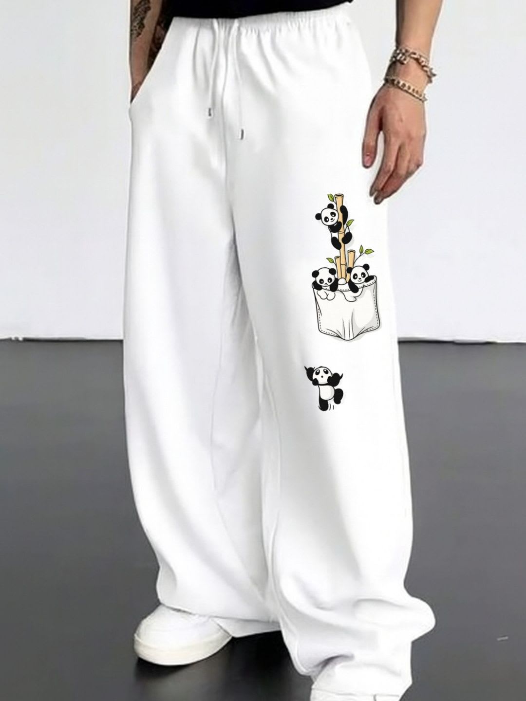 Deslizar Men Wide Leg Graphic Print Track Pants - default view