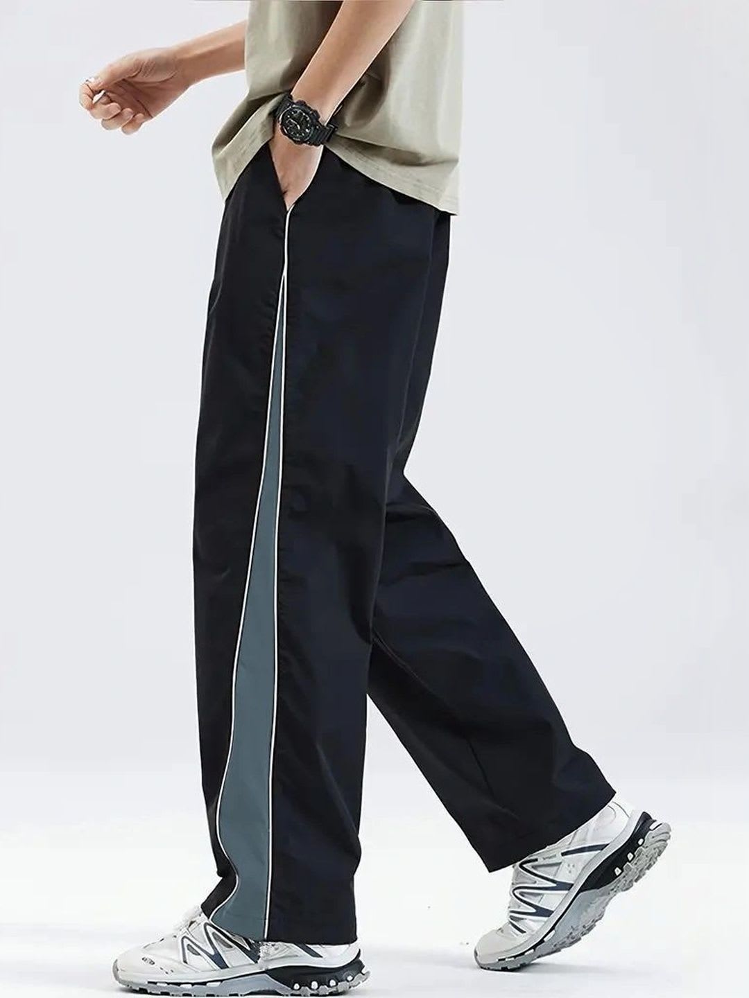 Zimist Men Regular Fit Colourblocked Track Pants - left view