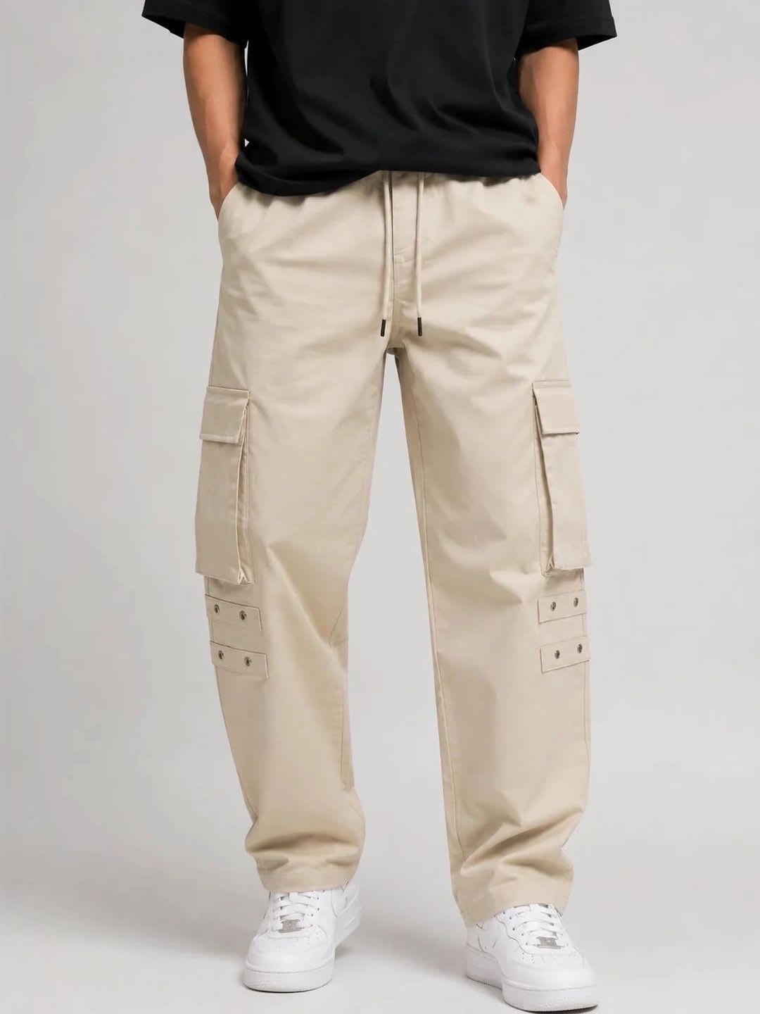 Bradbird Men Straight Fit Brand Logo Dry Fit Cargos - right view