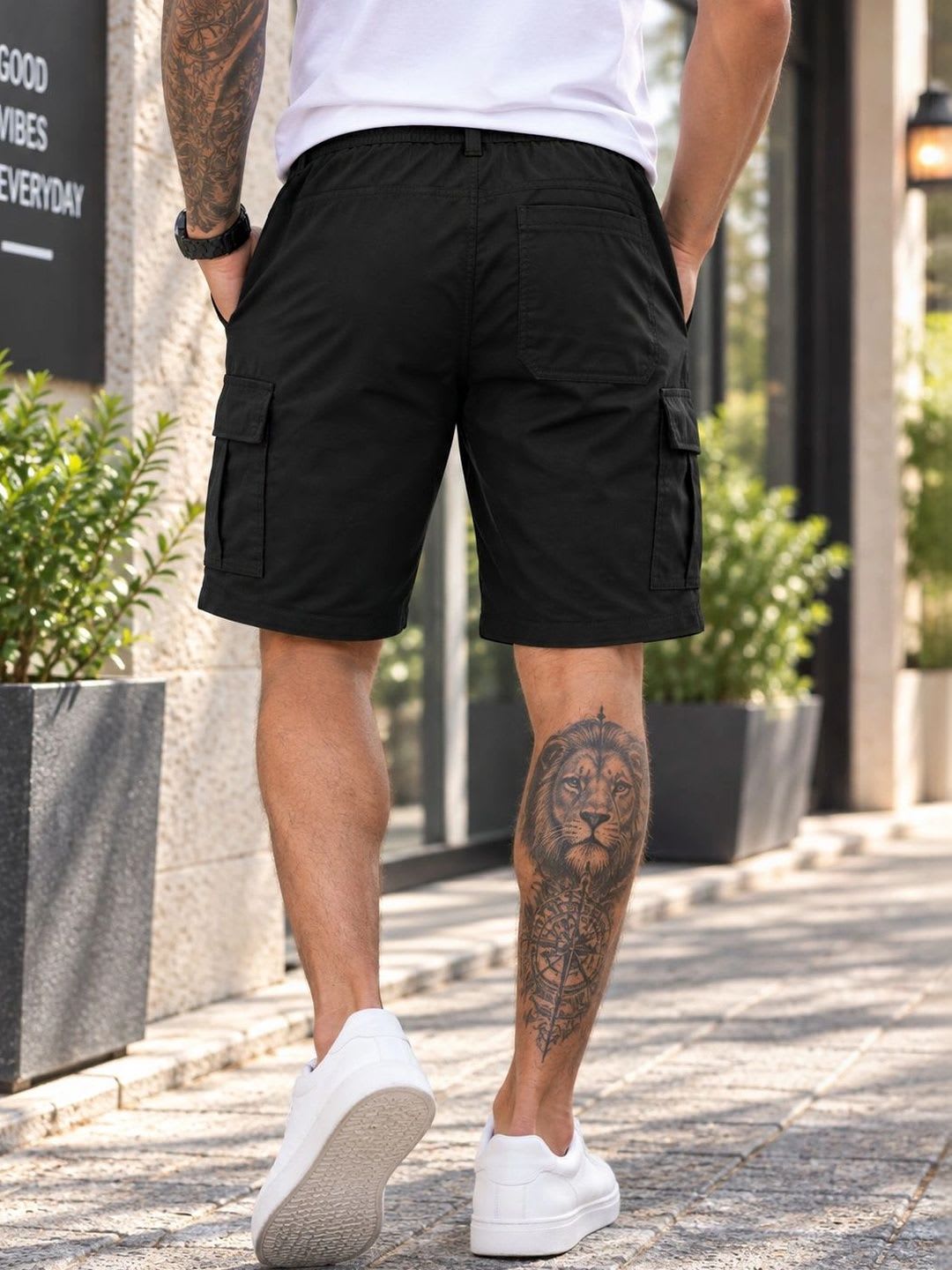 VOGAAN Men Cargo Shorts - right view