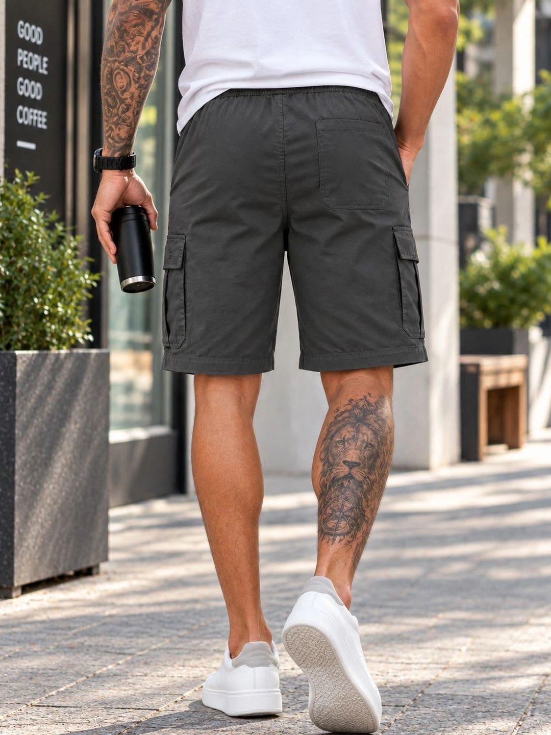 VOGAAN Men Cargo Shorts - right view
